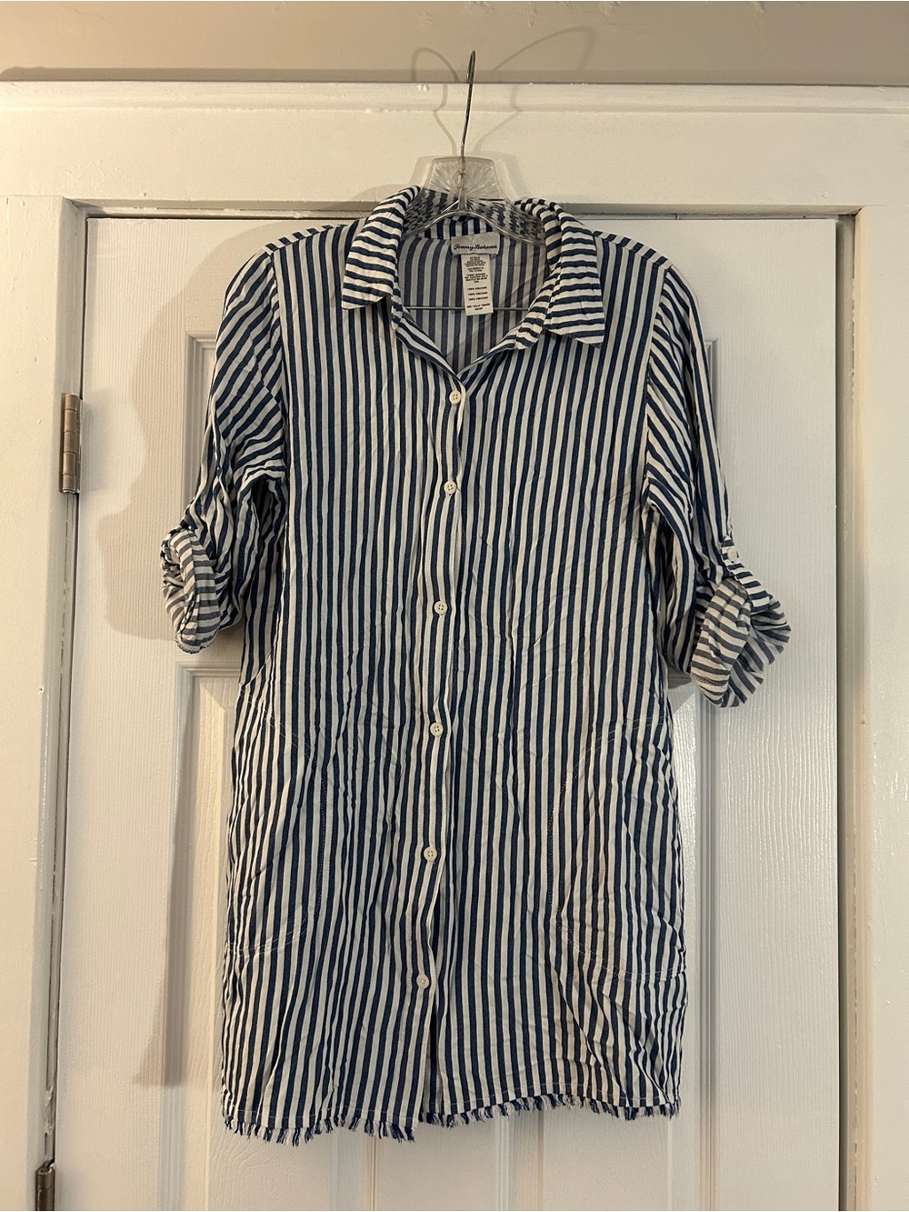 Tommy Bahama Blue & White Striped Long-Sleeve Dress Shirt